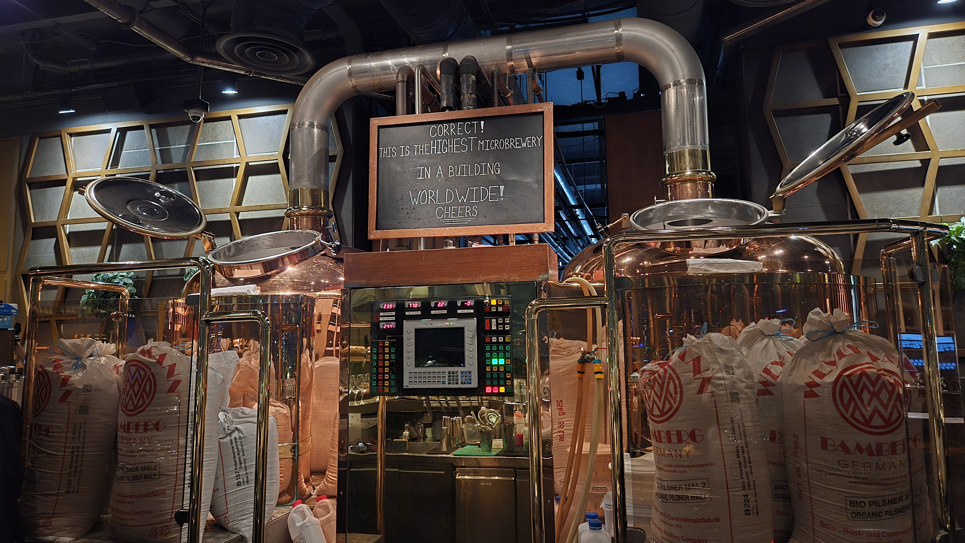 絶景バーランキング1位！【レベル33】