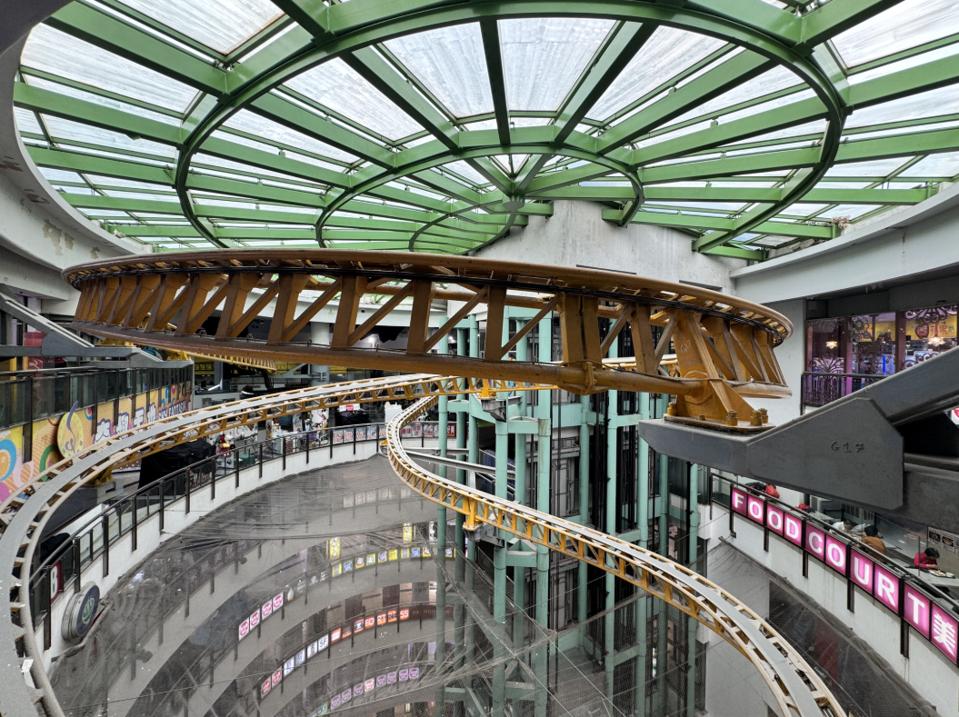 ドラゴンセンター散策