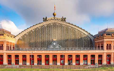 アトーチャ駅（外観）