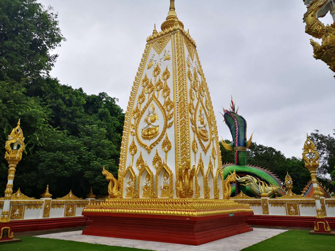 ワット プラタート ノーンブア 見学