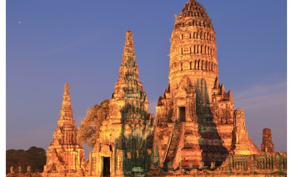 世界遺産アユタヤ1泊2日 遺跡ライトアップ鑑賞付き 川沿いのホテル「サラ アユタヤ (SALA AYUTTHAYA)」宿泊