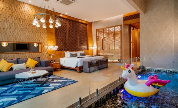 【パタヤ】通常週末プラン：バンコクから一番近いビーチリゾート「パタヤ」1泊2日・10時間ｘ2日間車チャーター付き