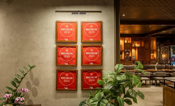 アソークに佇む高級一軒家タイ料理レストラン「ザ・ローカル（The Local）」＜MRT Sukhumvit（スクンビット）駅から徒歩 約10分＞