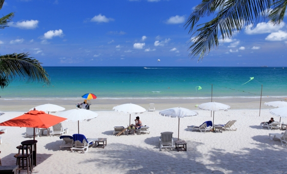 【サメット島】4月11・12日出発限定  リゾートアイランド「サメット島」で過ごす 2泊3日 or 3泊4日 (プライベート往復送迎付き)