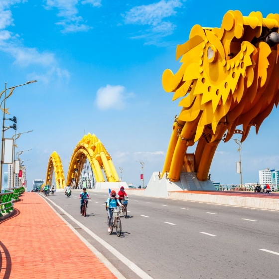 ドラゴンブリッジ