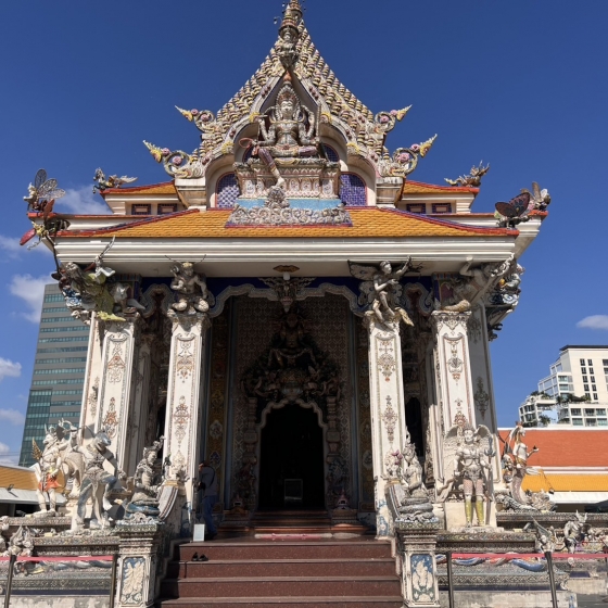 ワット・パリワート・ラーチャソンクラーム