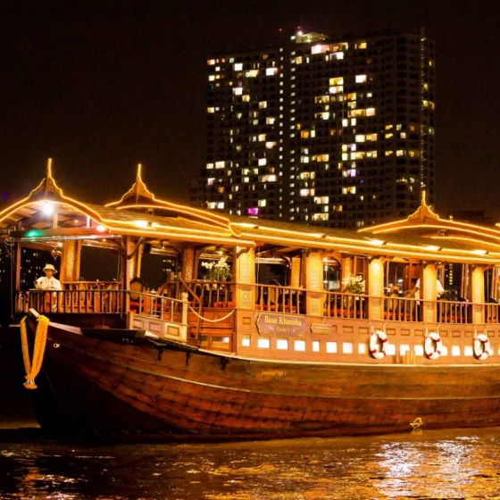 バーンカニタディナークルーズ