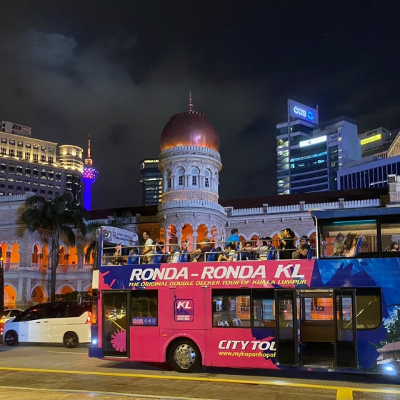 オープントップバス