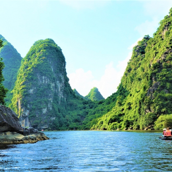世界遺産チャンアン川下りクルーズ