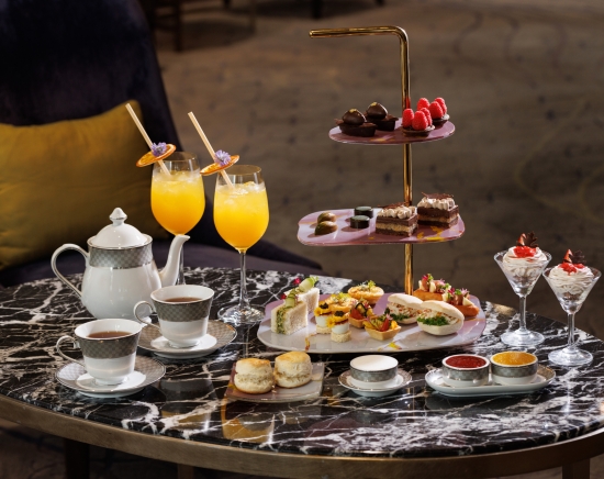 アクセス抜群の5つ星ホテル『インターコンチネンタル・バンコク』で楽しむ優雅なアフタヌーンティー<ミールクーポン>