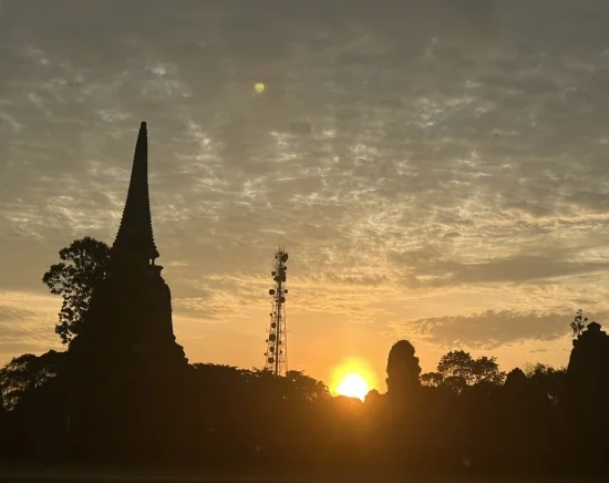 初日の出は世界遺産アユタヤで！2026年の幕開けを神秘の遺跡で迎えよう