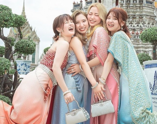 映えスポットへご案内！センス オブ タイ(SENSE OF THAI)衣装レンタル＋日本語ガイド付きフォトサポート＜タイ民族衣装レンタル/日本語ガイド＞