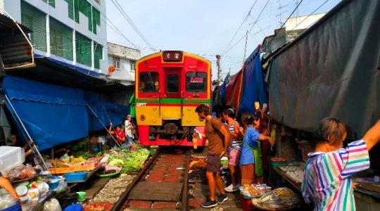 メークロン線路市場