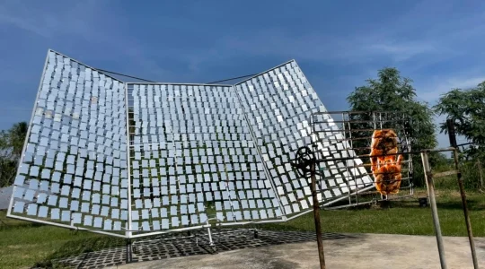 鏡で焼かれた!? 伝説のガイヤーンを食べに行こう!  & 神秘的なパワースポット カオルアン洞窟