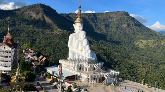 ワットプラタートパーソーンケーオ