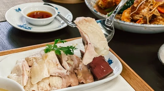 モンティエンホテル「ルアン・トン」カオマンガイ