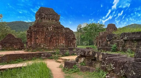 【ダナン・ホイアン発着】世界遺産・ミーソン遺跡半日観光