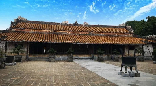 トゥドゥック帝廟