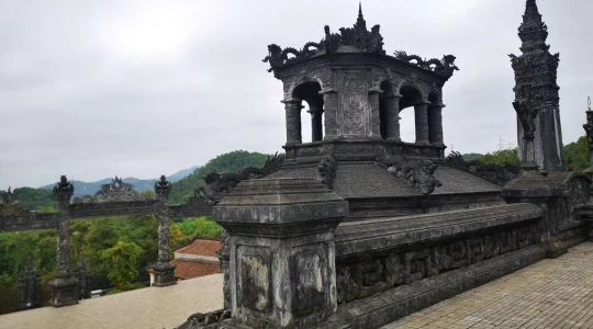 カイディン帝廟