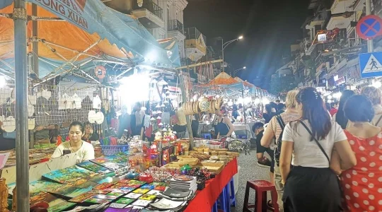 ナイトマーケット