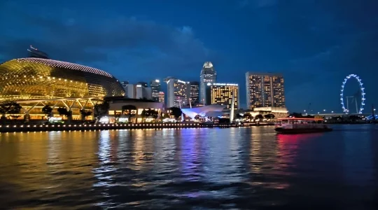 リバークルーズ