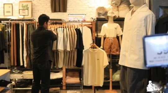 シーナカリン鉄道市場_タラートロットファイシーナカリン