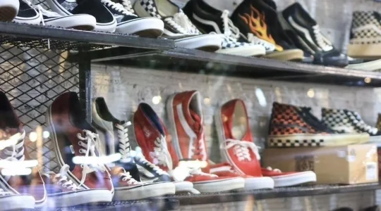 シーナカリン鉄道市場_タラートロットファイシーナカリン