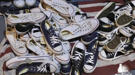 シーナカリン鉄道市場_タラートロットファイシーナカリン