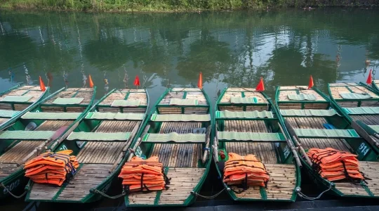 世界遺産チャンアン川下りクルーズ