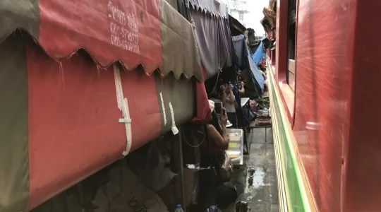 メークロン線路市場