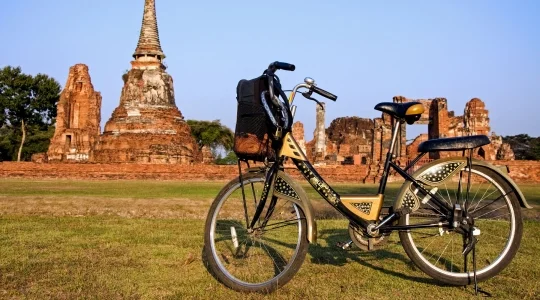 世界遺産アユタヤへ直行♪ 往復送迎シャトルバス（アユタヤ⇔バンコク市内）