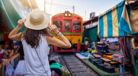 メークロン線路市場