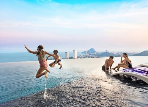 ホリデイインリゾート_ヴァナナヴァアヒン