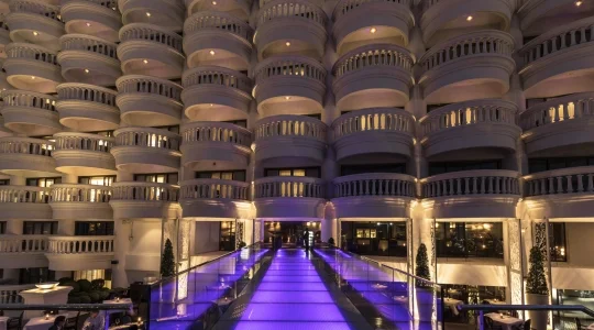 Breezebylebua