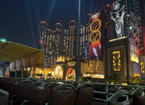 オープントップバス