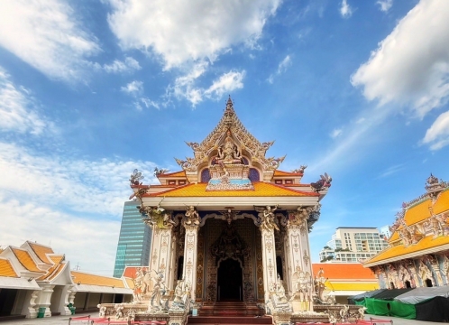 ワット・パリワート・ラーチャソンクラーム