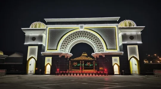 オープントップバス_マレーシア国王の王宮