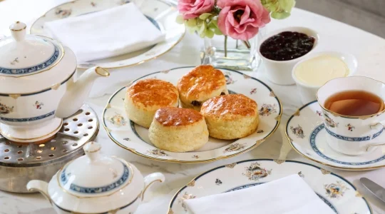 リッツカールトンホテル_アフタヌーンティー