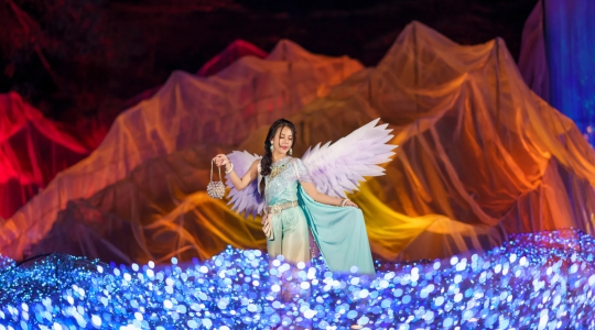 タイ伝統衣装フォト×イルミネーション