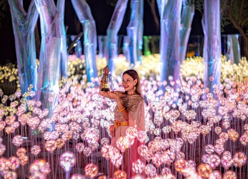 タイ伝統衣装フォト×イルミネーション