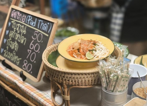 世界遺産・アユタヤサンダウン_ワットチャイワッタナラーム