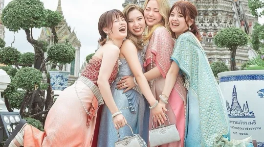 映えスポットへご案内！センス オブ タイ(SENSE OF THAI)衣装レンタル＋日本語ガイド付きフォトサポート＜タイ民族衣装レンタル/日本語ガイド＞