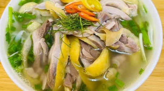 ブンチャーフォンリエンでのランチ