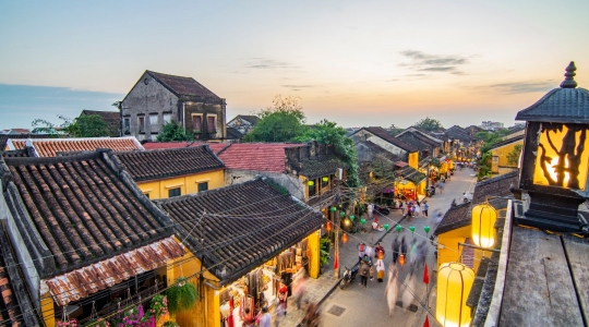 4大人気スポット制覇！五行山+バーナーヒルズ+ミーソン遺跡+夜のホイアン欲張り1日ツアー