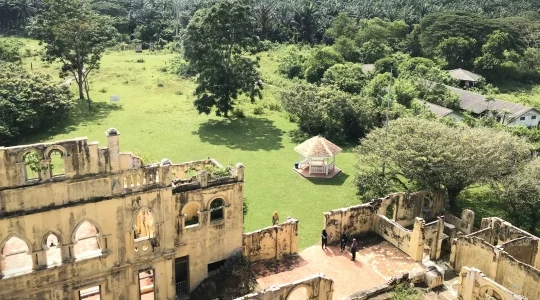 ケリーズキャッスル（Kellie'sCastle）