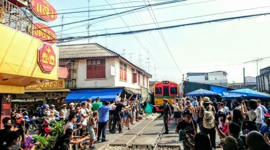 列車到着