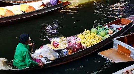 ダムヌンサドゥアック水上マーケット