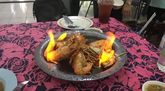 火山エビ