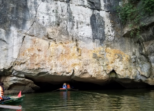 世界遺産チャンアン川下りクルーズ