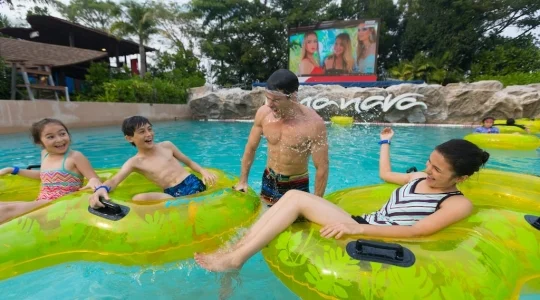 ホリデイインリゾート_ヴァナナヴァアヒン